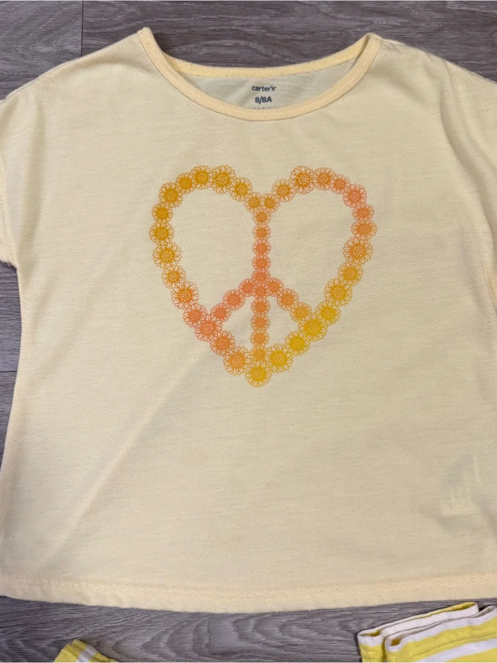 Carter's Girl Sz 8 2pc Set Yellow Short Sleeve Top And Leggings Heart Peace